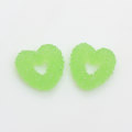 Supply 100 stks Hartvormige Hars Charms Flat Terug Sleutelhanger Decor Armband Ketting Decoratie Kralen Slime