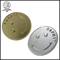 Smiley face pin lencana logam