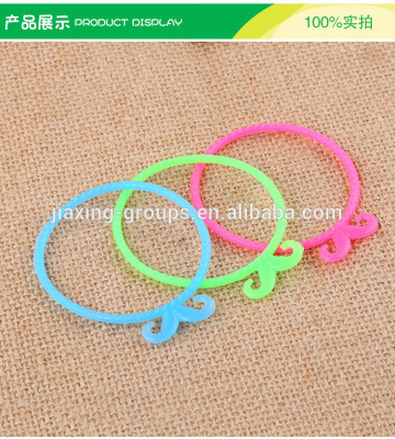 Wholesale custom logo print reflective silicone wristband