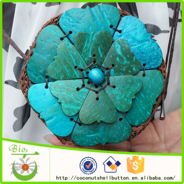 Wholesale handmade ocean blue floral style coconut shell made handicrafts bags