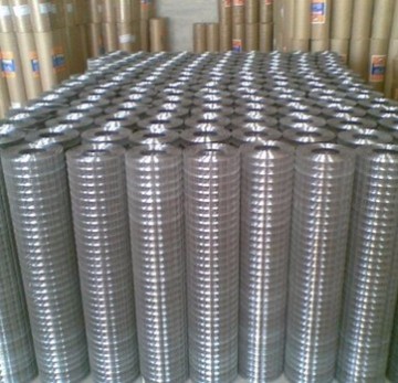 welded galvanized metal fence