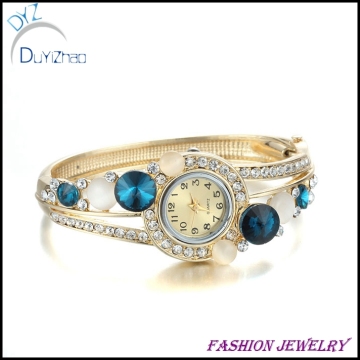 Wholesale & New design luxury female bracelet watch with diamond