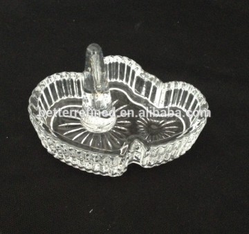 flower embossing vintage ring holder