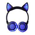 Auriculares para niños plegables con Bluetooth sobre la oreja