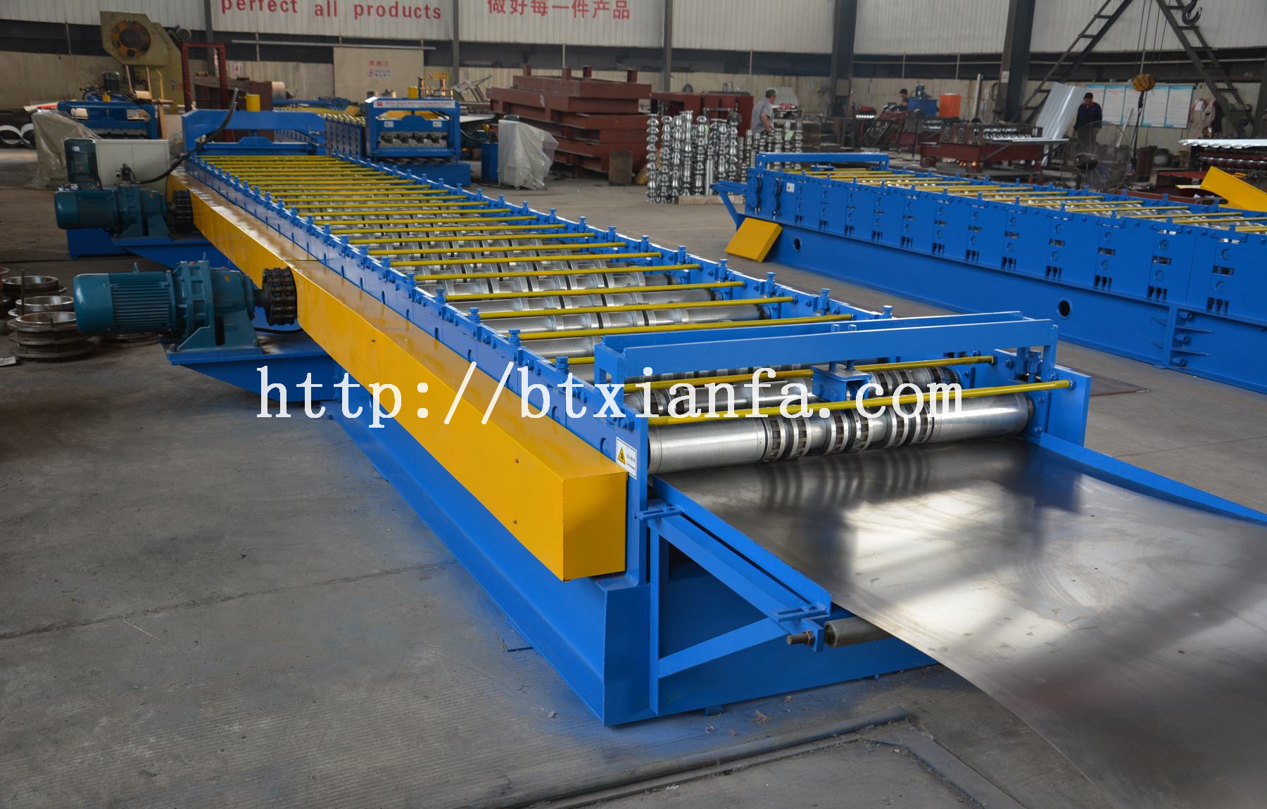 floor roll forming machine