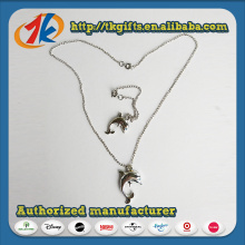 Promotion Animal Shape Necklace and Bracelet Toy