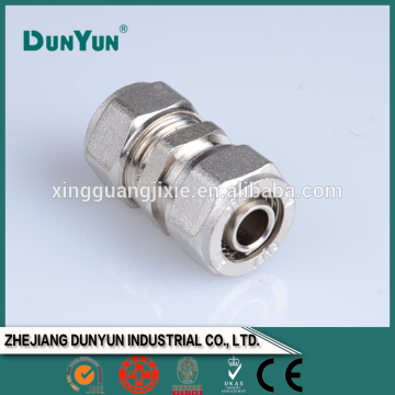 Forged pipe fitting elbow