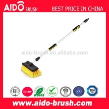 Extendable Flow Through Car Wash Brush