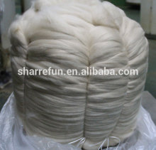 Combed Ivory Cashmere Tops 16.5mic 44mm