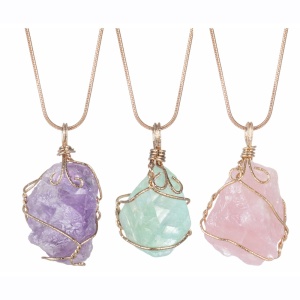 Collier pendentif en cristal brut naturel à longue chaîne Rungh dégringolé pierre de roche guérison irrégulière bijoux de Yoga faits à la main pour les femmes