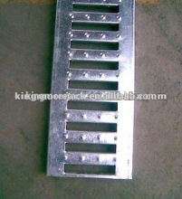 Steel Planking on the mezzanine floor