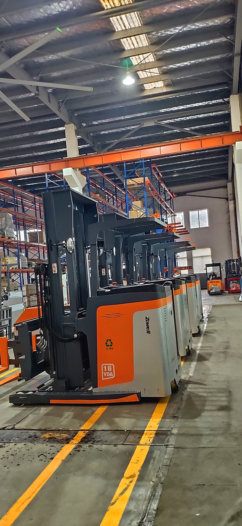 Zowel Vna Three Way Forklift high lift