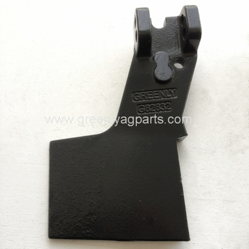 A82832 Scarpa per fertilizzante liquido destro John Deere