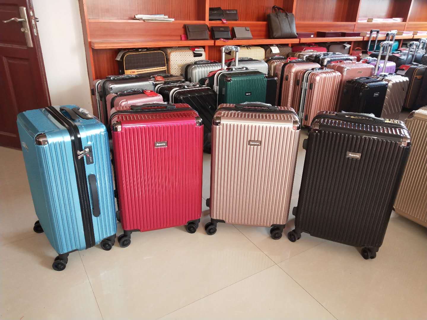 Abs Pc Zip Luggage