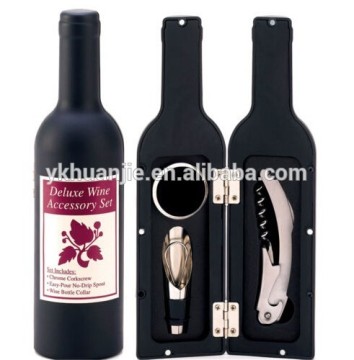 DELUXE WINE BOTTLE ACCESSORIES (corkscrew, pourer & collar)