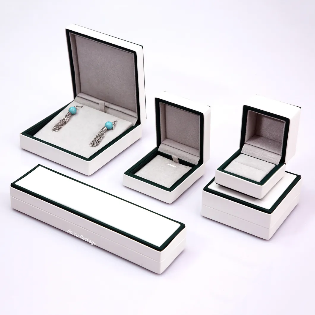 Customized Paper Window Jewelry Gift Packaging Box Factory