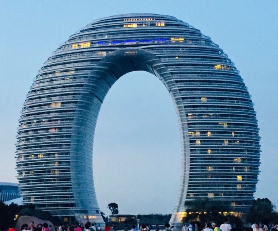 Sheraton Huzhou moon hotel night view