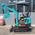 Excavator trek karet mini 1,7 ton