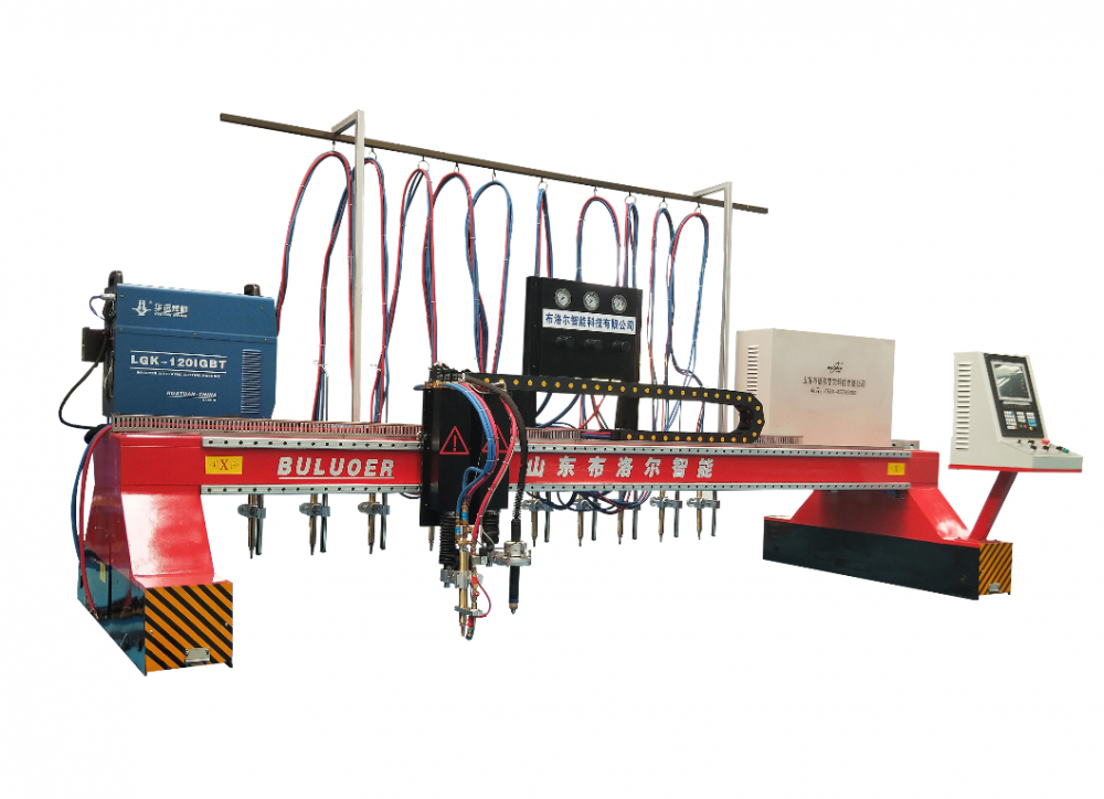 Programmation de machines de découpe plasma CNC