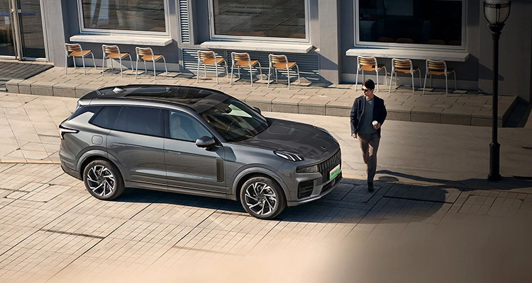 Lynk 09phev Electric Car White Big 2t Hybrid SUV Gas Transporter