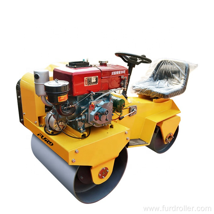 China Factory Wholesale Vibratory Road Roller