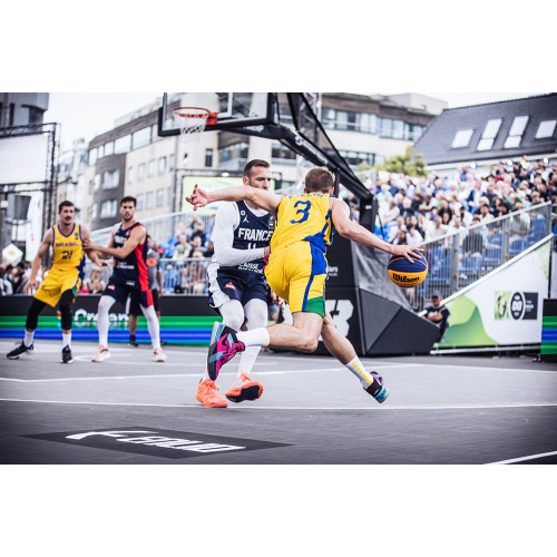 Enlioは、FIBA 3x3の標準的な3x3コートを作成します