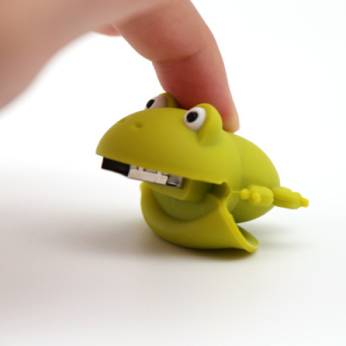 custom PVC USB flash drive Cute frog flash memory stick Factory