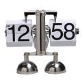 Tacler en acier argenté Double Bell Table Clock