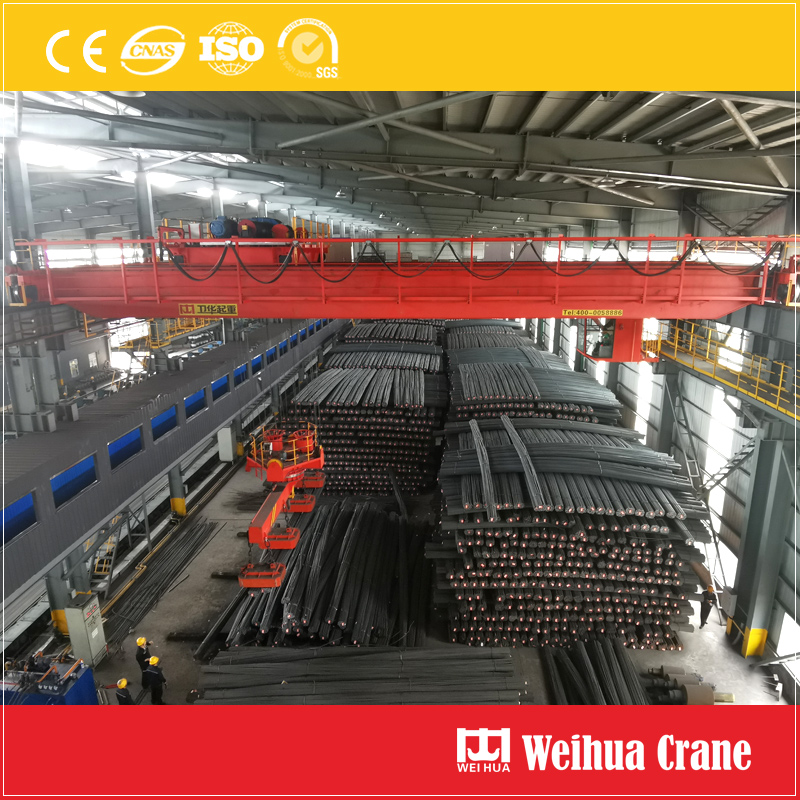 Overhead Crane With Rotary Electromagnetic Beam