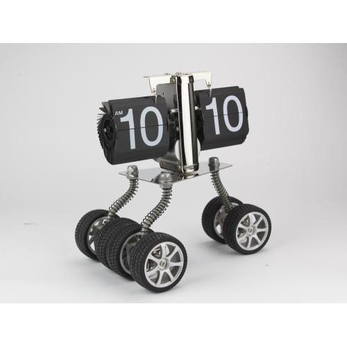 Four Wheels Funny Flip Clock