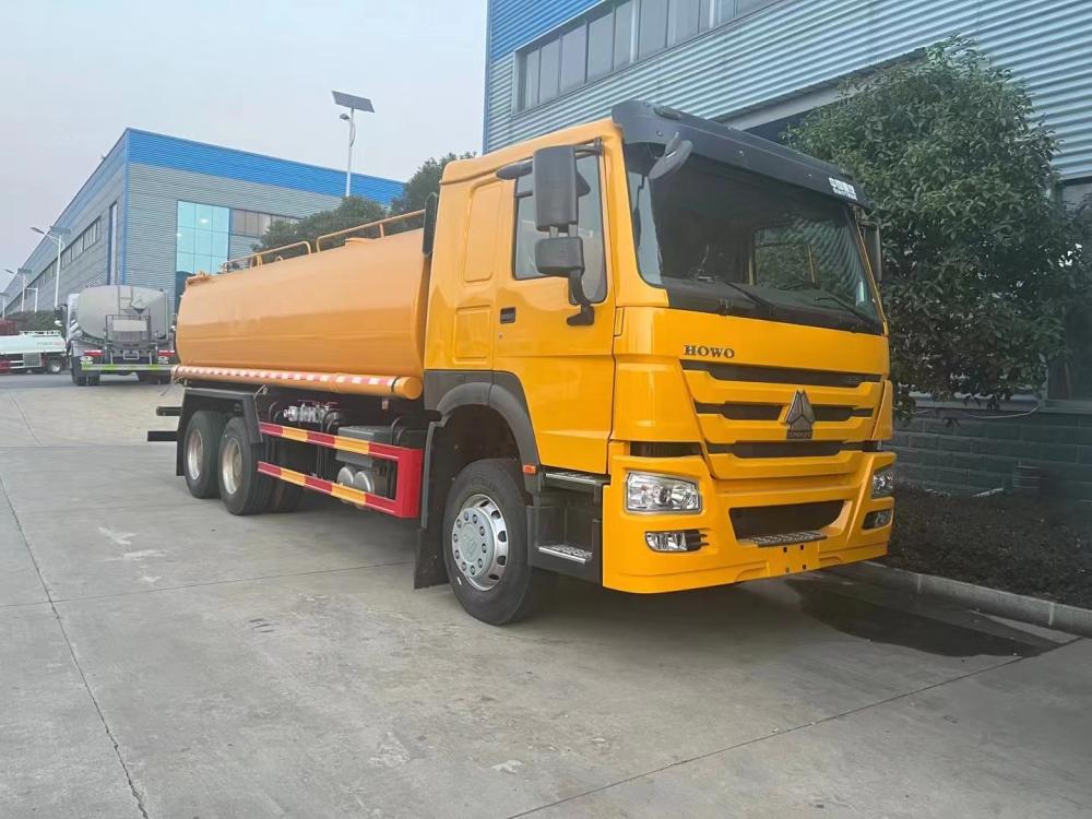 Howo 6x4 Water Sprinkler Truck 1 Jpg