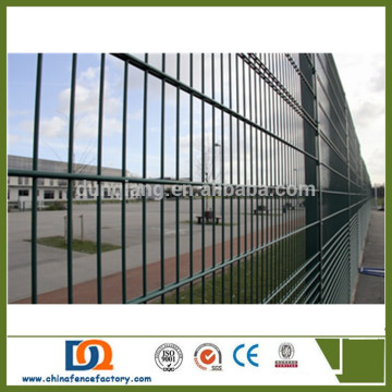 double wire fence/weld wire mesh fence/welded double weft wire mesh fence panel