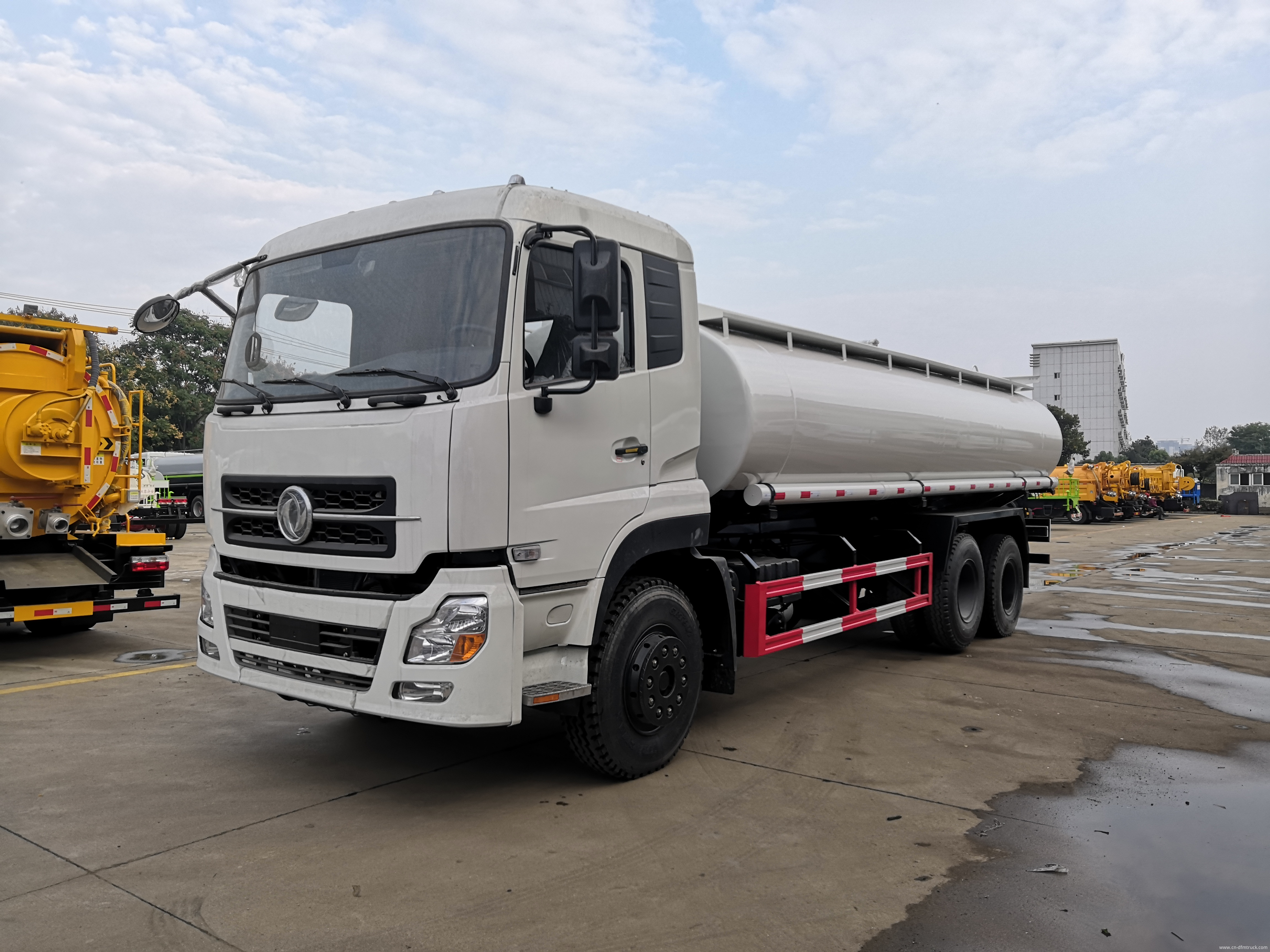 Fuel Tank Truck 1