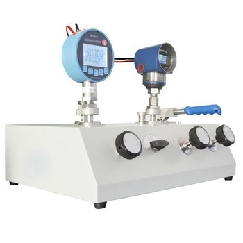 HS318 Electrical Pressure Calibrator