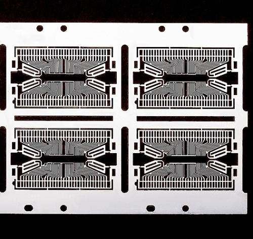 IC -huvudram producerad genom etsningsprocess