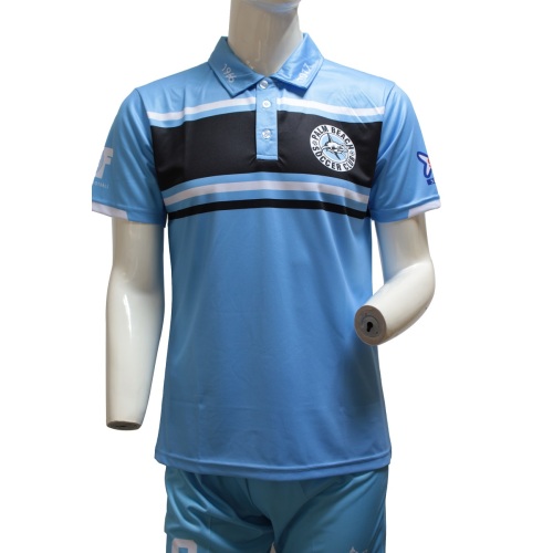 कस्टम क्लब ने सस्ते ब्लू पोलो शर्ट्स प्रस्तुत किए