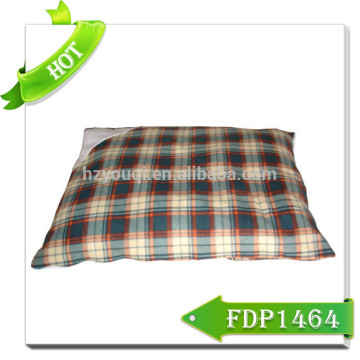 soft and warm dog bed pet cushion and bed