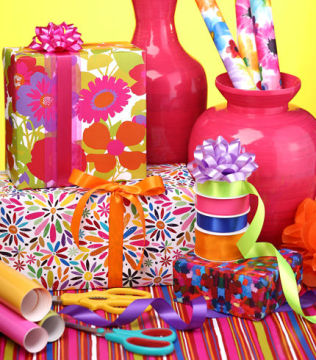 USA Fashion Every Day Design Flower Wrapping Paper