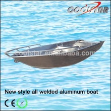 New style all welded aluminum boat with bow fence
