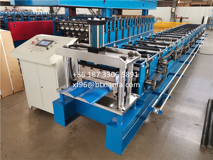 Machine For Siding Wall