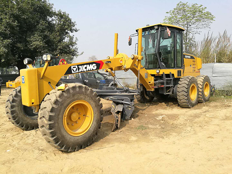 Gr165 Motor Grader 5 Jpg