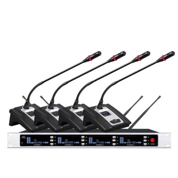 True Diversity DAYA Lavalier Handheld Lapel Mic