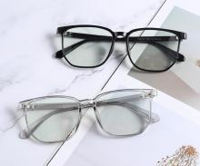 Good quality anti blue light filter blocking glasses to block blue light