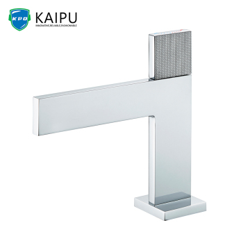 Designer taps for wash basin