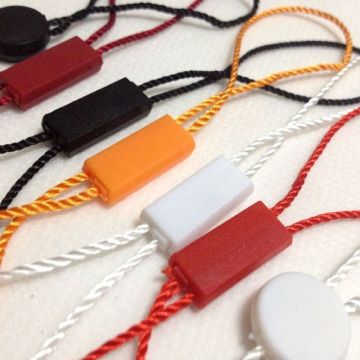 Pure and chromatic merchandise tags with string