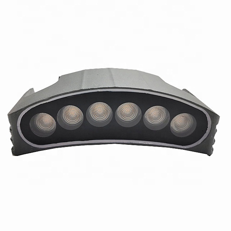 Luz de pared LED para exteriores montada en la pared