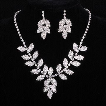 Newest Fashionable Elegant Ladies' Rhinestone Jewelry Sets, Includes Necklace and Drop Earrings