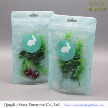 Stand up pet rabbit food pouch plastic diecut handle bag with hole