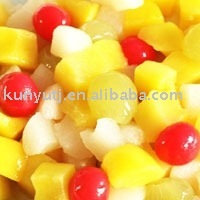 canned fruit cocktail