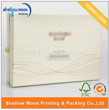 Custom print pillow boxes wholesale